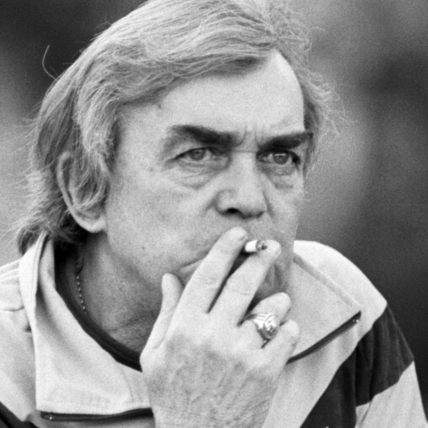 Trainer-Legende Ernst Happel im Oktober 1982 als Trainer des HSV.