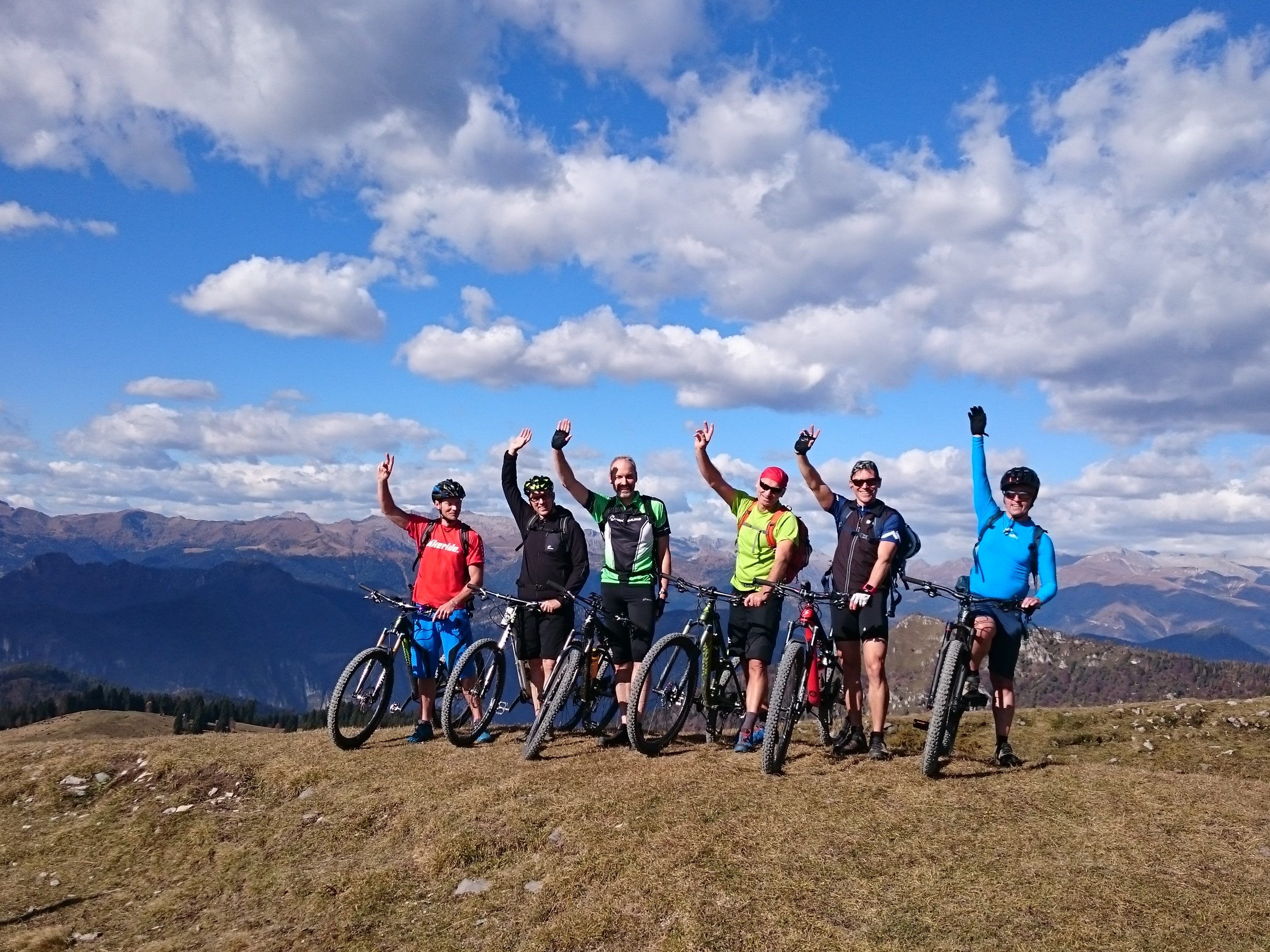 Strahlende Gesichter der Biker