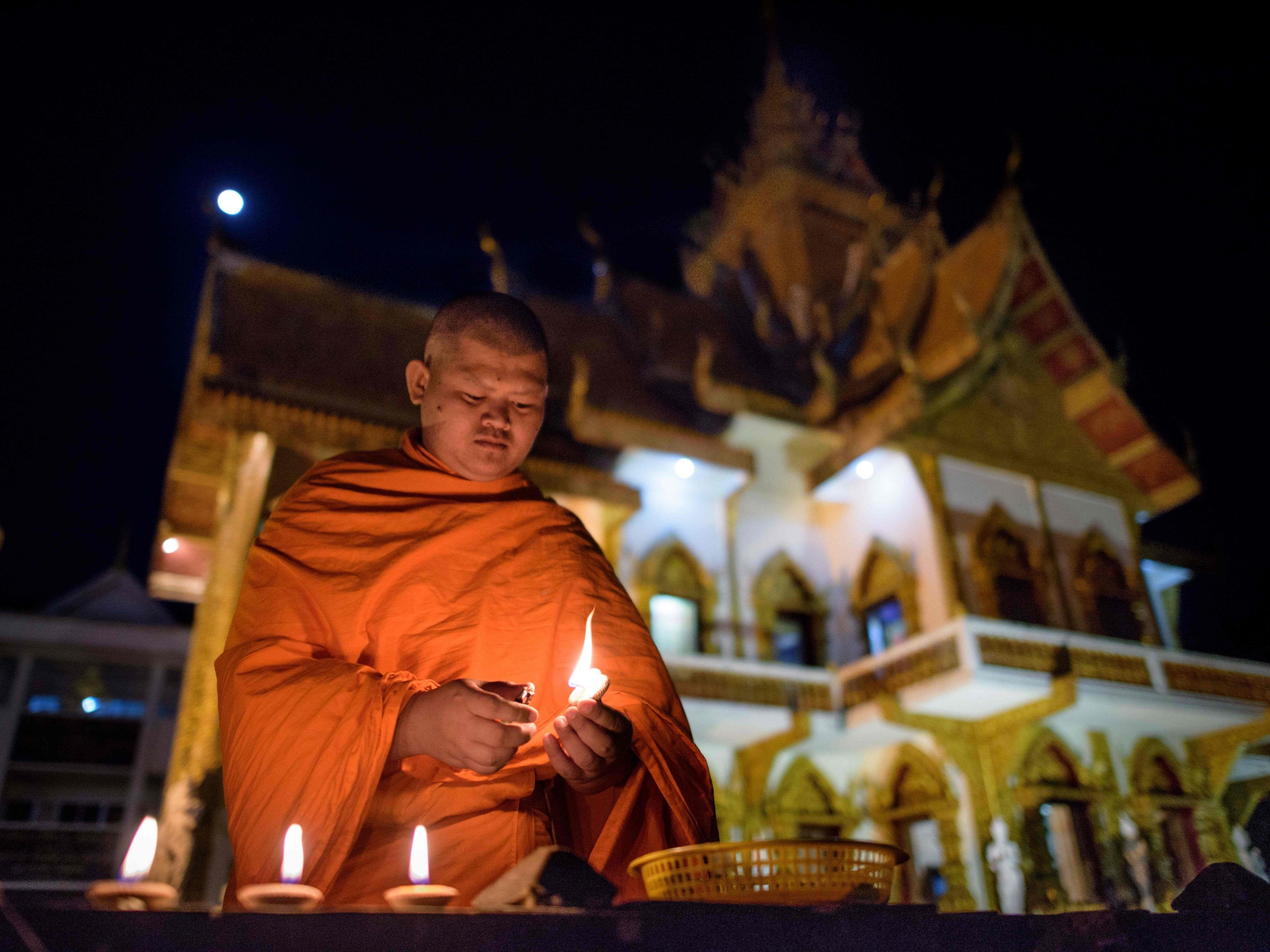 Kirchliche Pädagogische Hochschule bildet nun auch Buddhisten aus