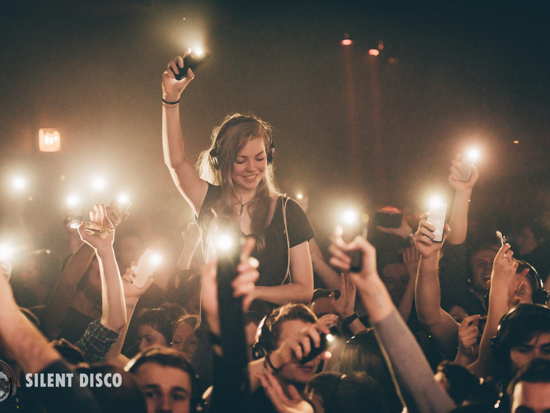 Bei der Silent Disco von Ö3 hat man freie Wahl bei der Musik Bei der Silent Disco von Ö3 hat man freie Wahl bei der Musik