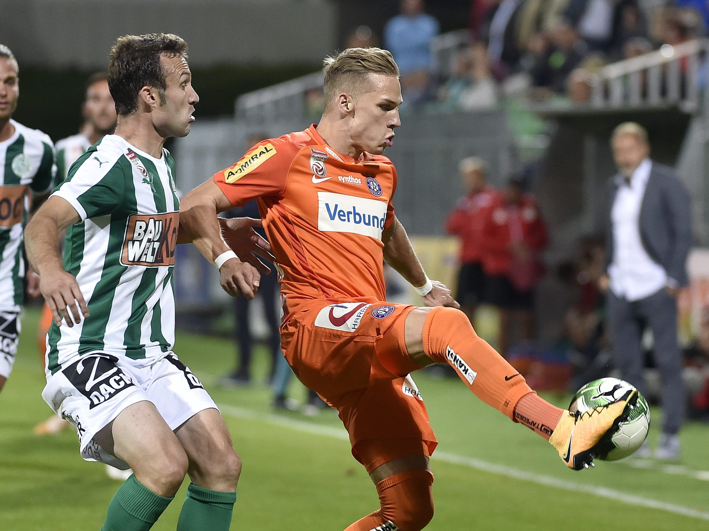 Nach dem 4:1-Triumph in der Europa League über Rijeka steht für die Wiener Austria am Sonntag wieder Bundesligakost gegen den SV Mattersburg auf dem Programm. Nach dem 4:1-Triumph in der Europa League über Rijeka steht für die Wiener Austria am Sonntag wieder Bundesligakost gegen den SV Mattersburg auf dem Programm.