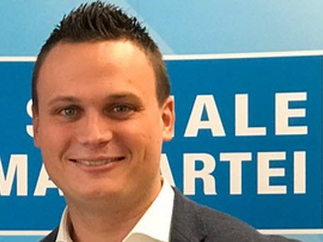 Bors Funktionen bei den Freiheitlichen wurden damals bis zur Klärung der Causa ruhend gestellt Bors Funktionen bei den Freiheitlichen wurden damals bis zur Klärung der Causa ruhend gestellt