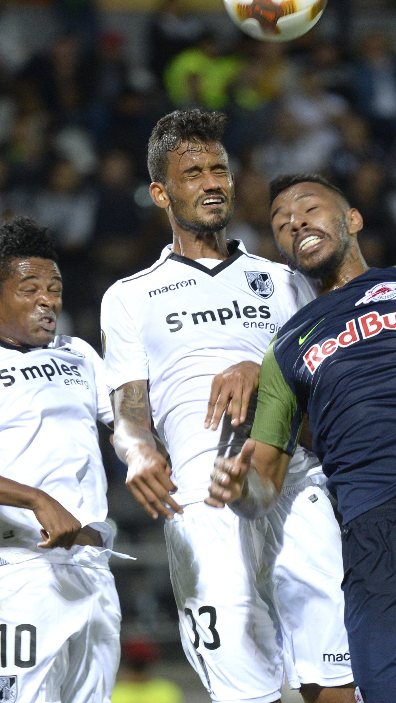 Hier können Sie das Match zwischen Red Bull Salzburg und Vitoria Guimaraes sehen.