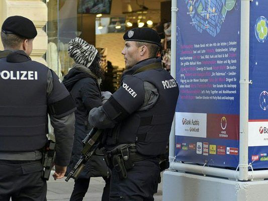 Weihnachtsmärkte: Die Wiener Polizei mit zivilen und unformierten Beamten präsent sein Weihnachtsmärkte: Die Wiener Polizei mit zivilen und unformierten Beamten präsent sein