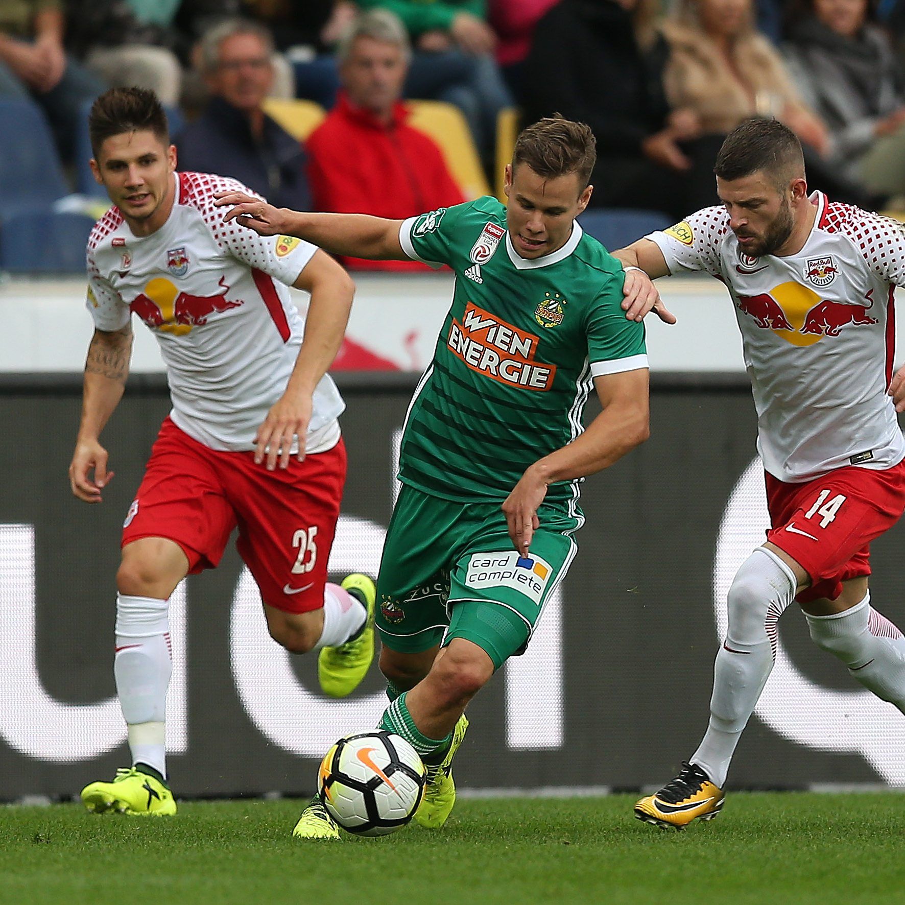 SK Rapid Wien und Red Bull Salzburg treffen aufeinander.