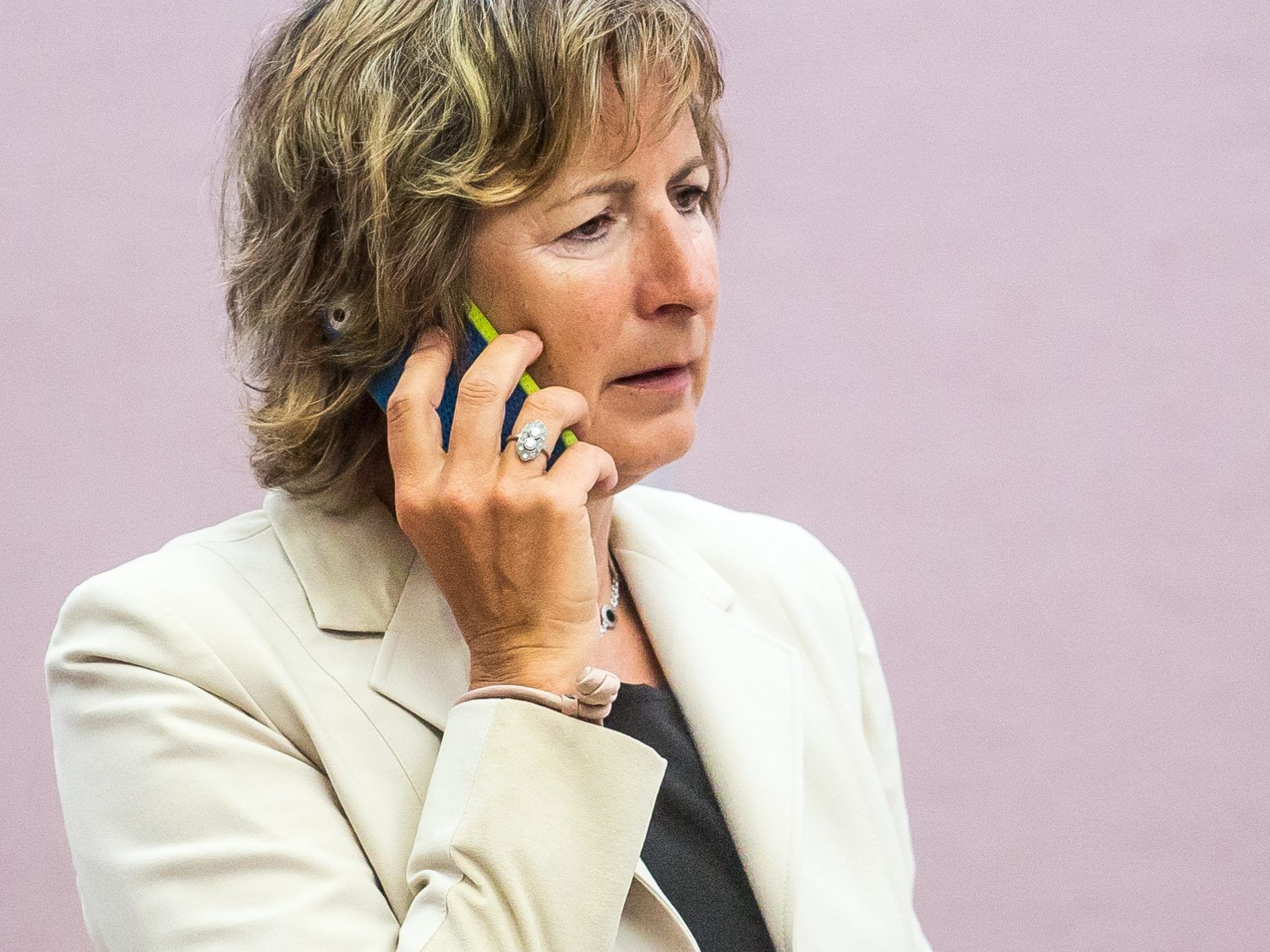 Gabriele Nußbaumer (ÖVP) will von Landesrätin Katharina Wiesflecker wissen: Wie geht es in der Palliativversorgung im Land weiter?