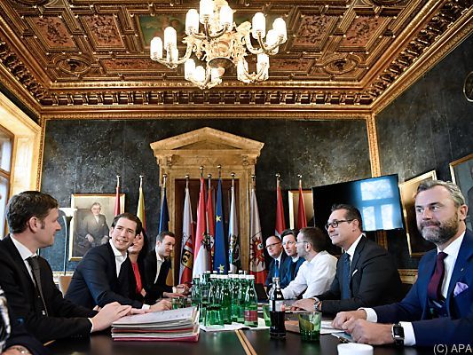 Die künftige Regierung nimmt langsam Form an