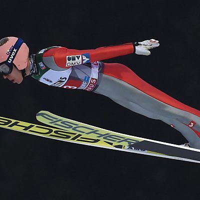 Stefan Kraft knapp vor Richard Freitag