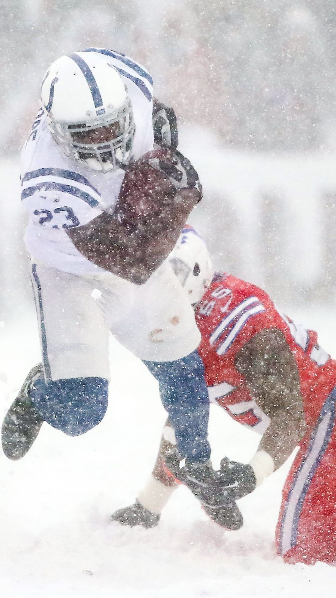 Beim Schneechaos-Spiel in Buffalo behielten die Bills die Oberhand.