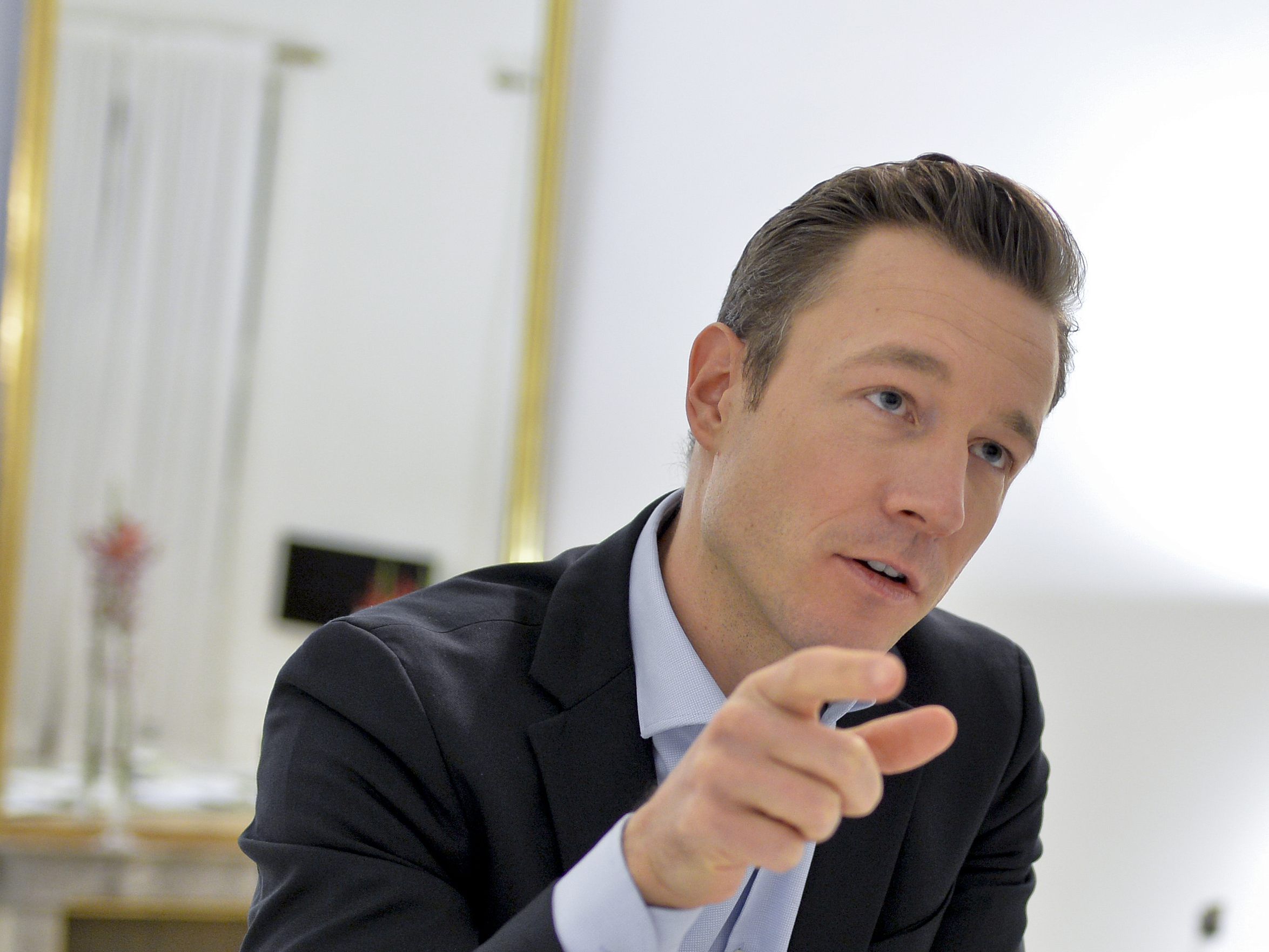 Medien- und Kulturminister Gernot Blümel (ÖVP) ist voller Tatendrang