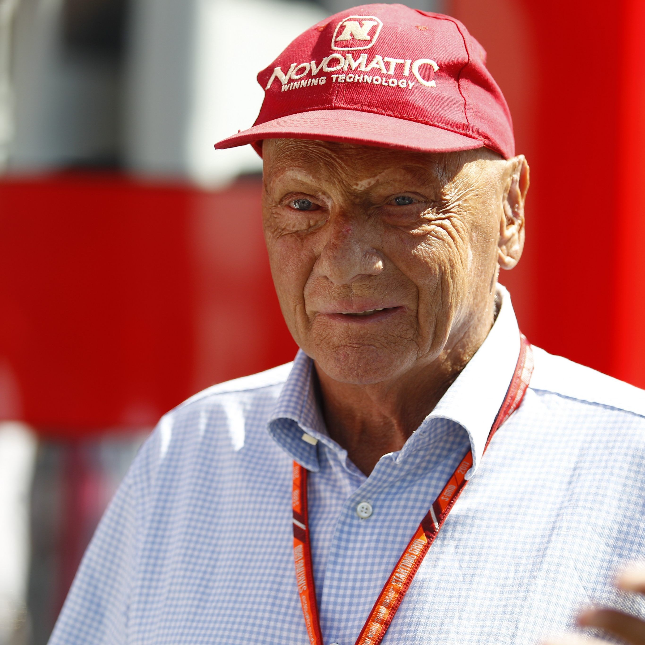 Niki Lauda zeigt sich an einer Übernahme von Niki interessiert.