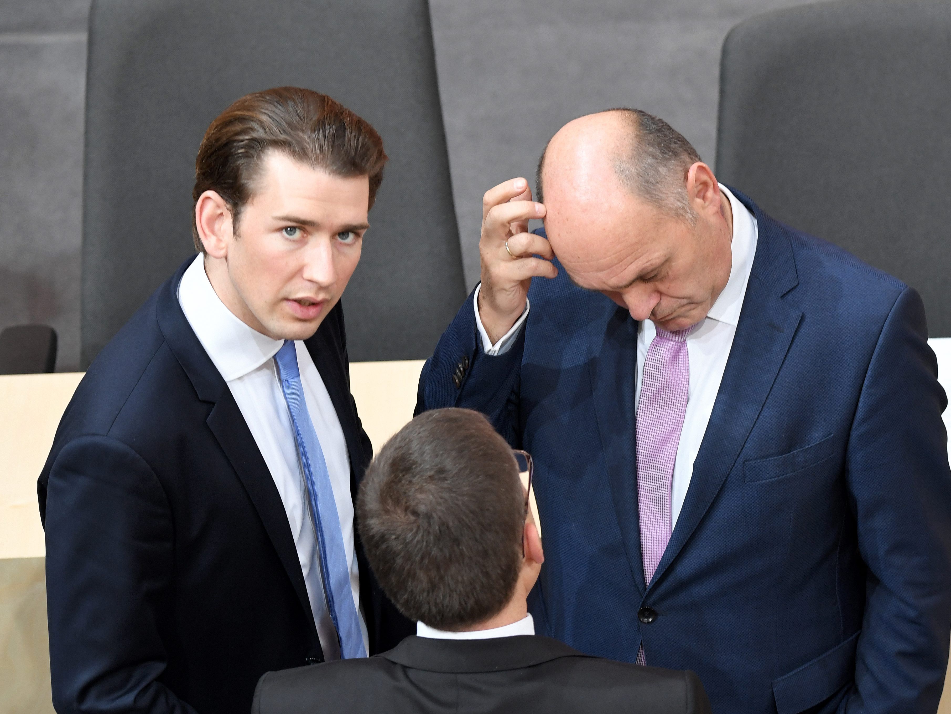 SPÖ und Liste Pilz stellen die Schwarz-Blau-Koalition auf die Probe.