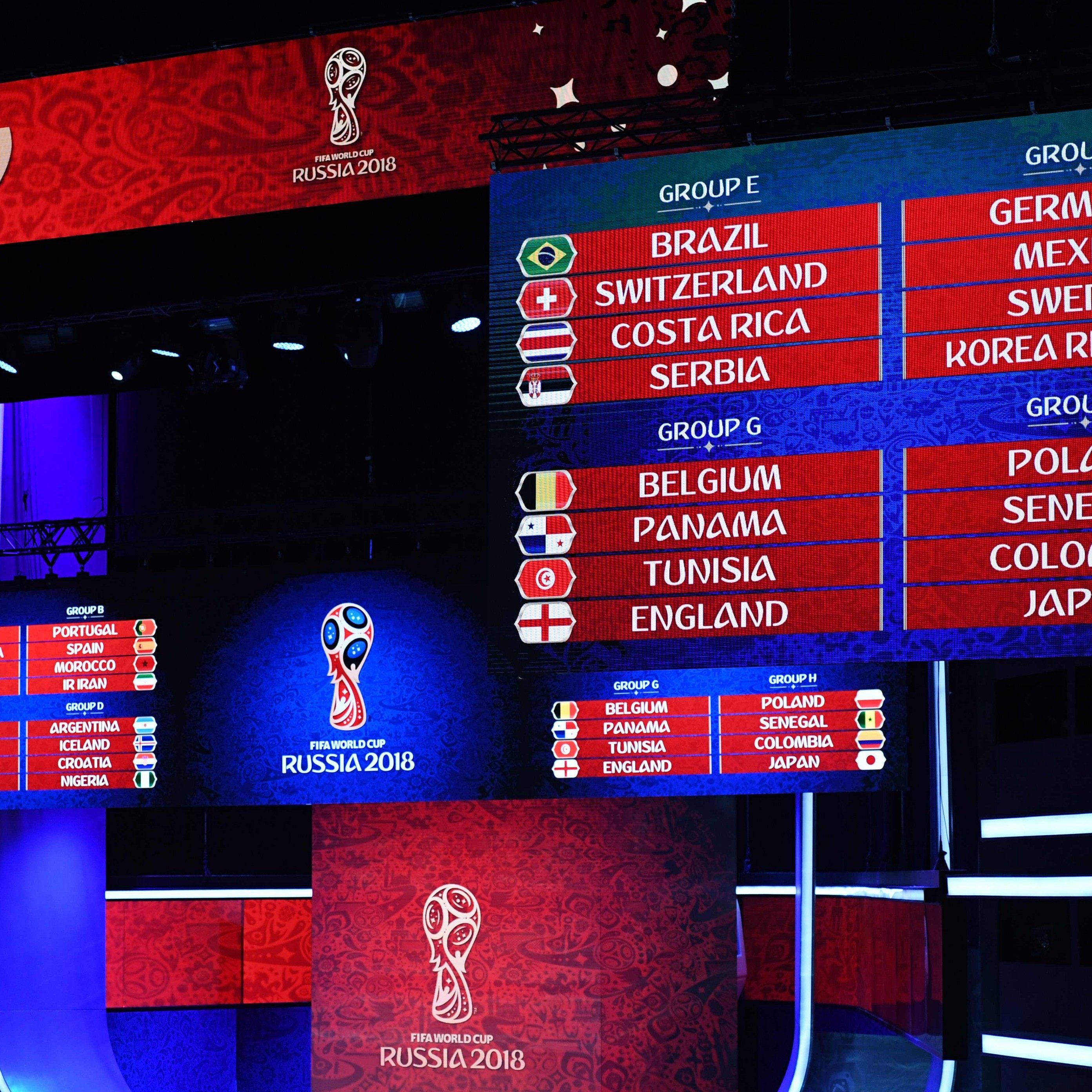 Bei der Auslosung zum 2018 FIFA World Cup