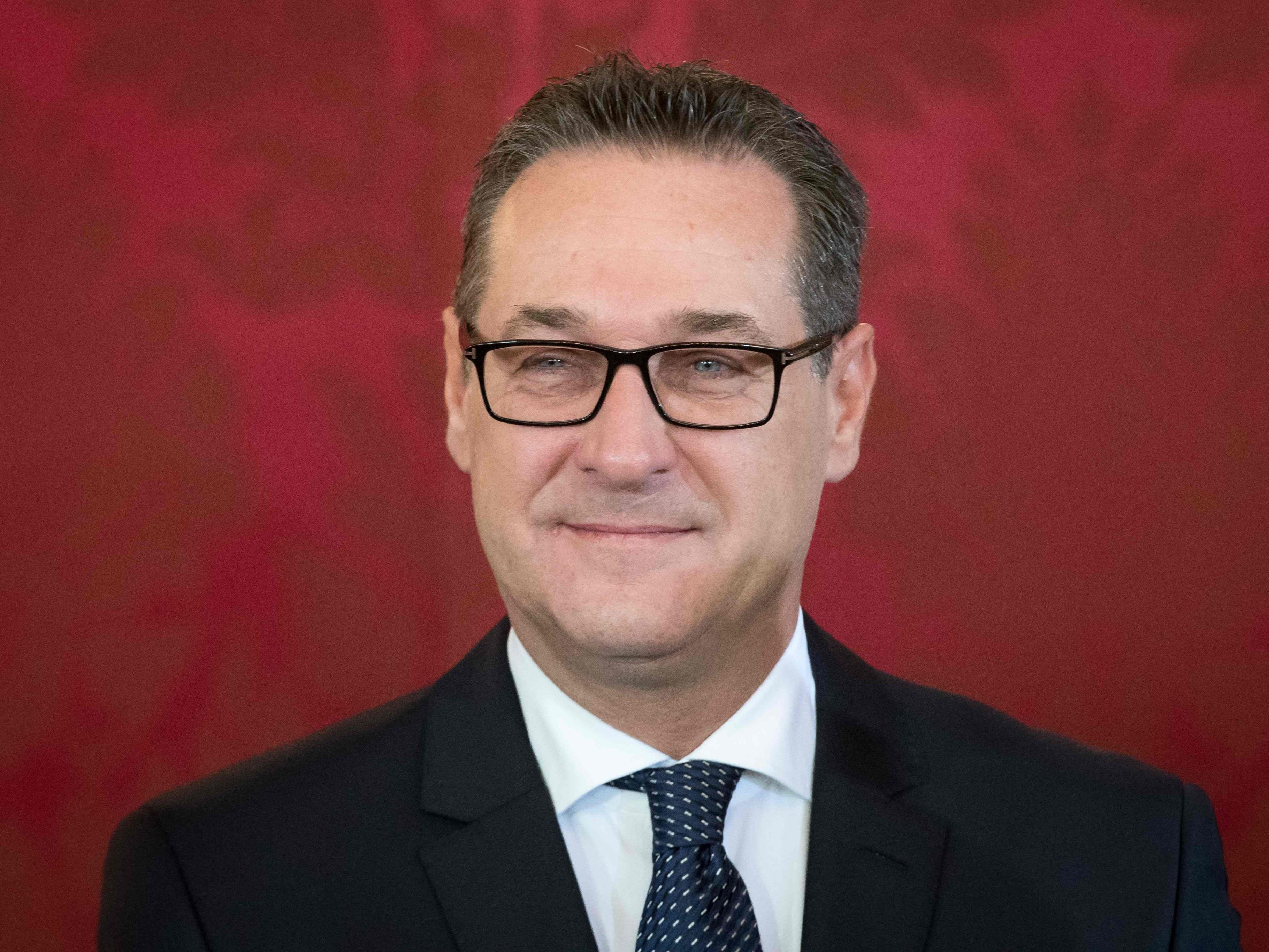Strache wird zukünftig die aktuelle Version der Bundeshymne singen.