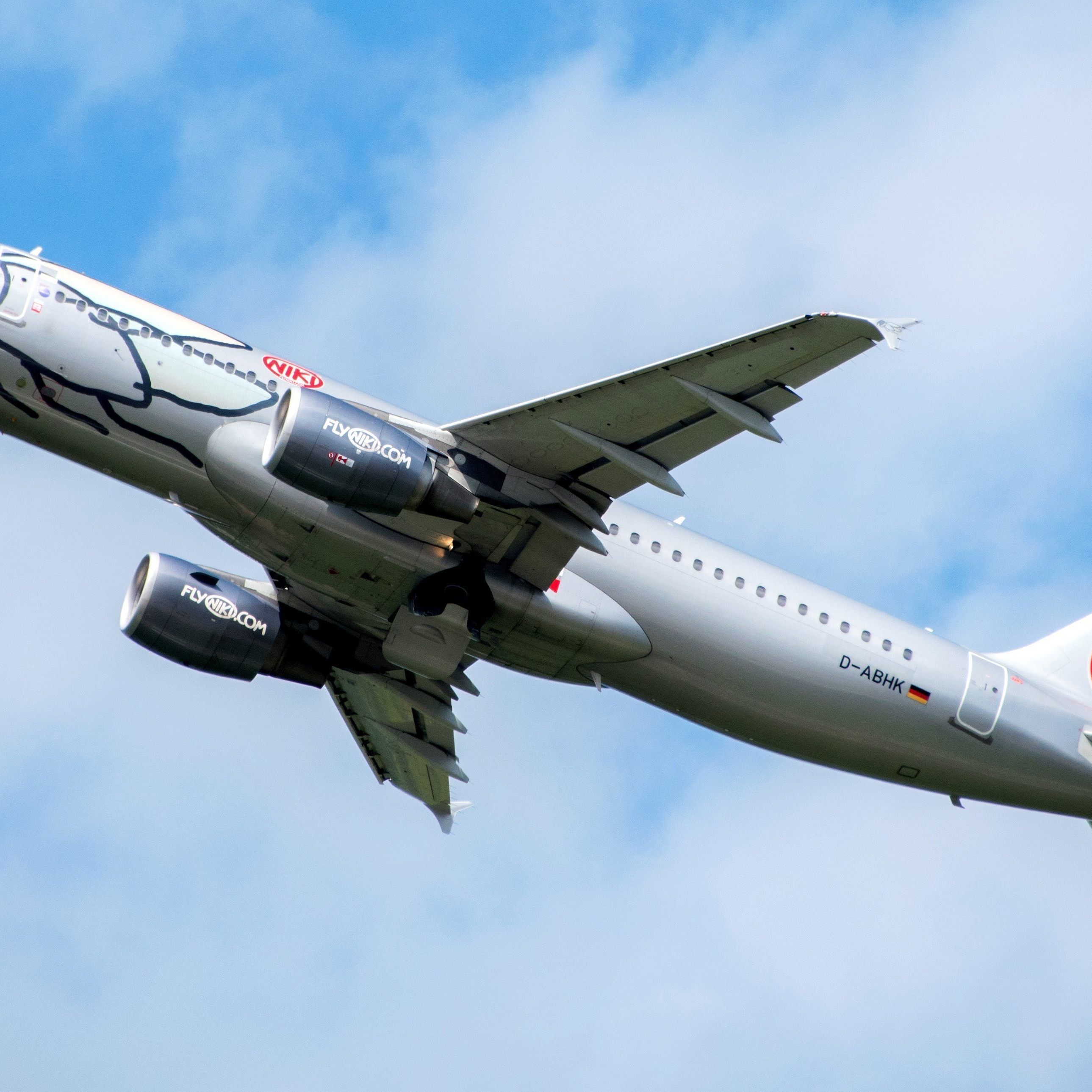 Solange das Prüfverfahren läuft, behält die Fluglinie Niki ihre Betriebsgenehmigung.