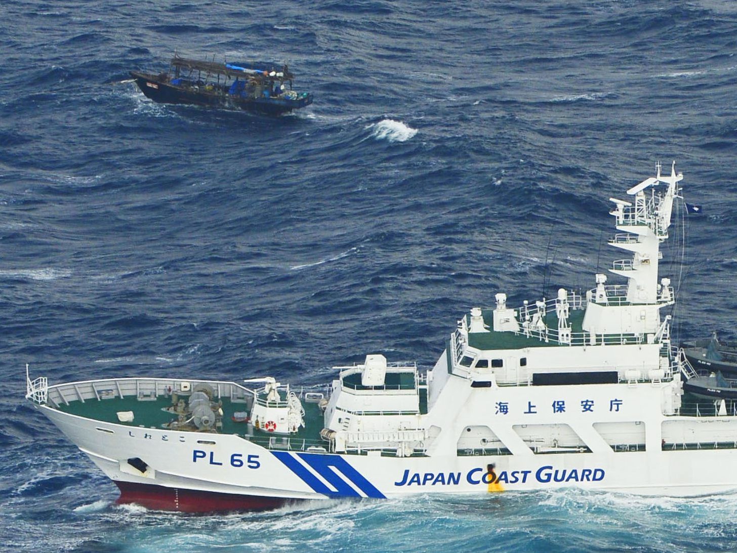 Die Leichen stammen vermutlich aus Nordkorea. Die Leichen stammen vermutlich aus Nordkorea.
