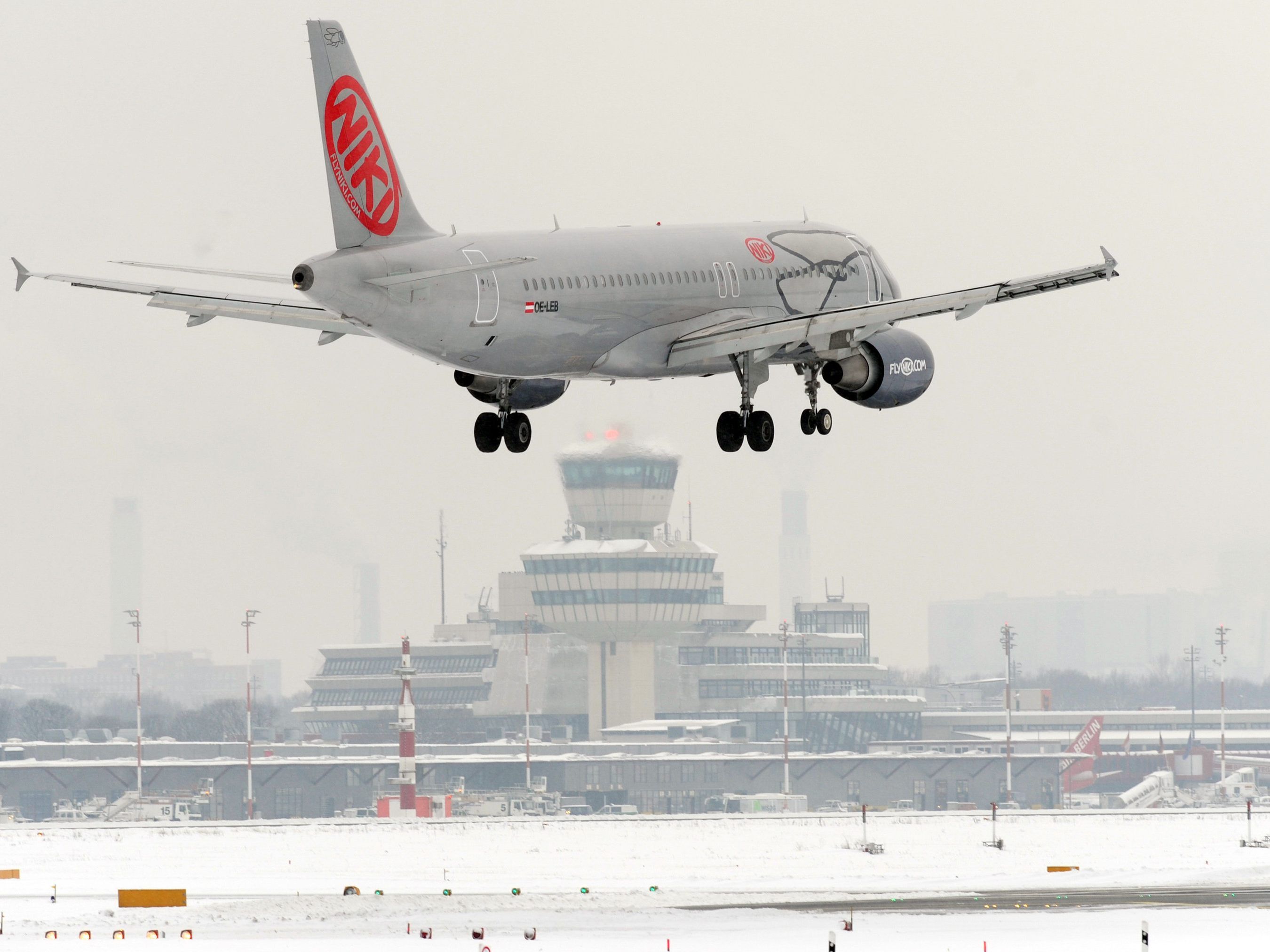 Der bestellte Masseverwalter versucht einen Notverkauf der insolventen Fluglinie Niki Der bestellte Masseverwalter versucht einen Notverkauf der insolventen Fluglinie Niki