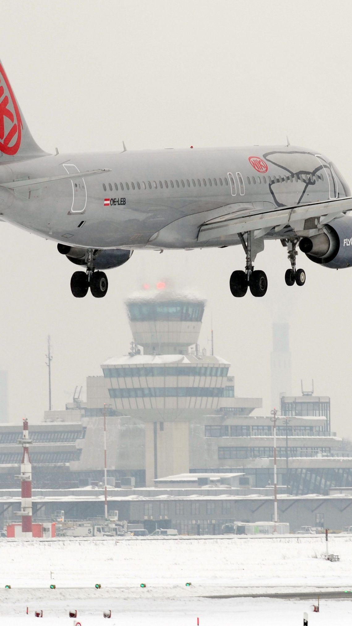 Der bestellte Masseverwalter versucht einen Notverkauf der insolventen Fluglinie Niki