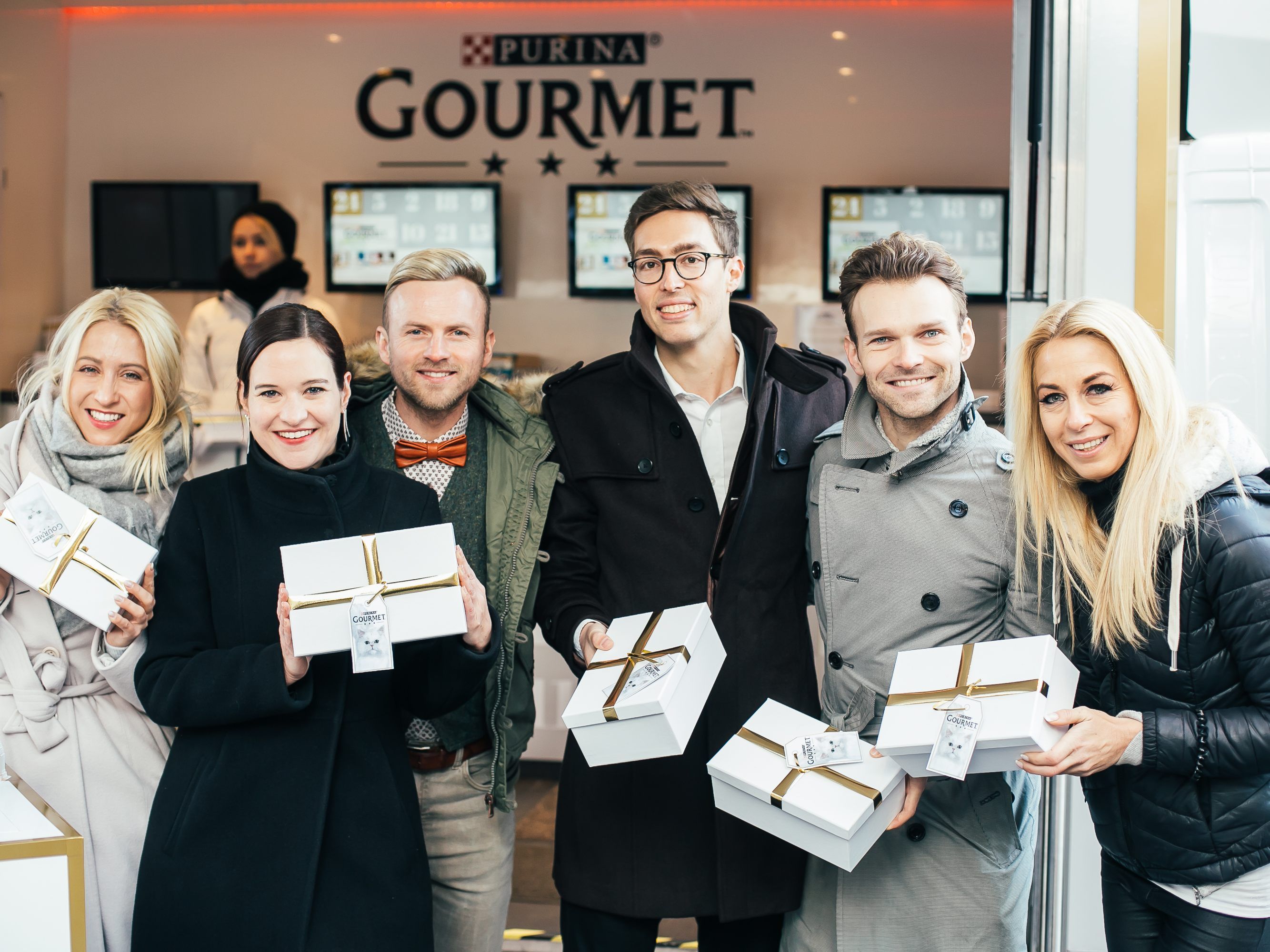 Im Rahmen des Gourmet Adventkalenders gab es Geschenke für Vierbeiner Im Rahmen des Gourmet Adventkalenders gab es Geschenke für Vierbeiner