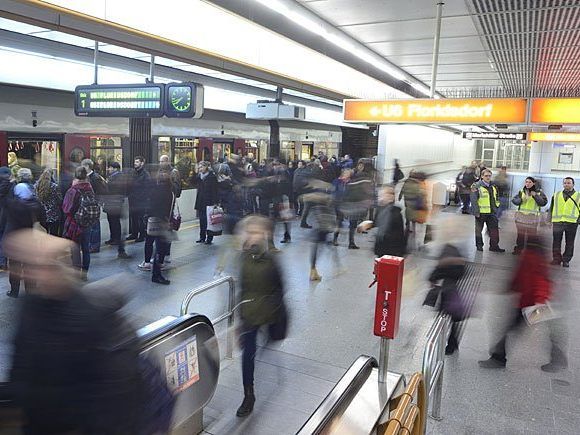 Nach der Spritzen-Attacke am Westbahnhof ist die Verdächtige gefunden