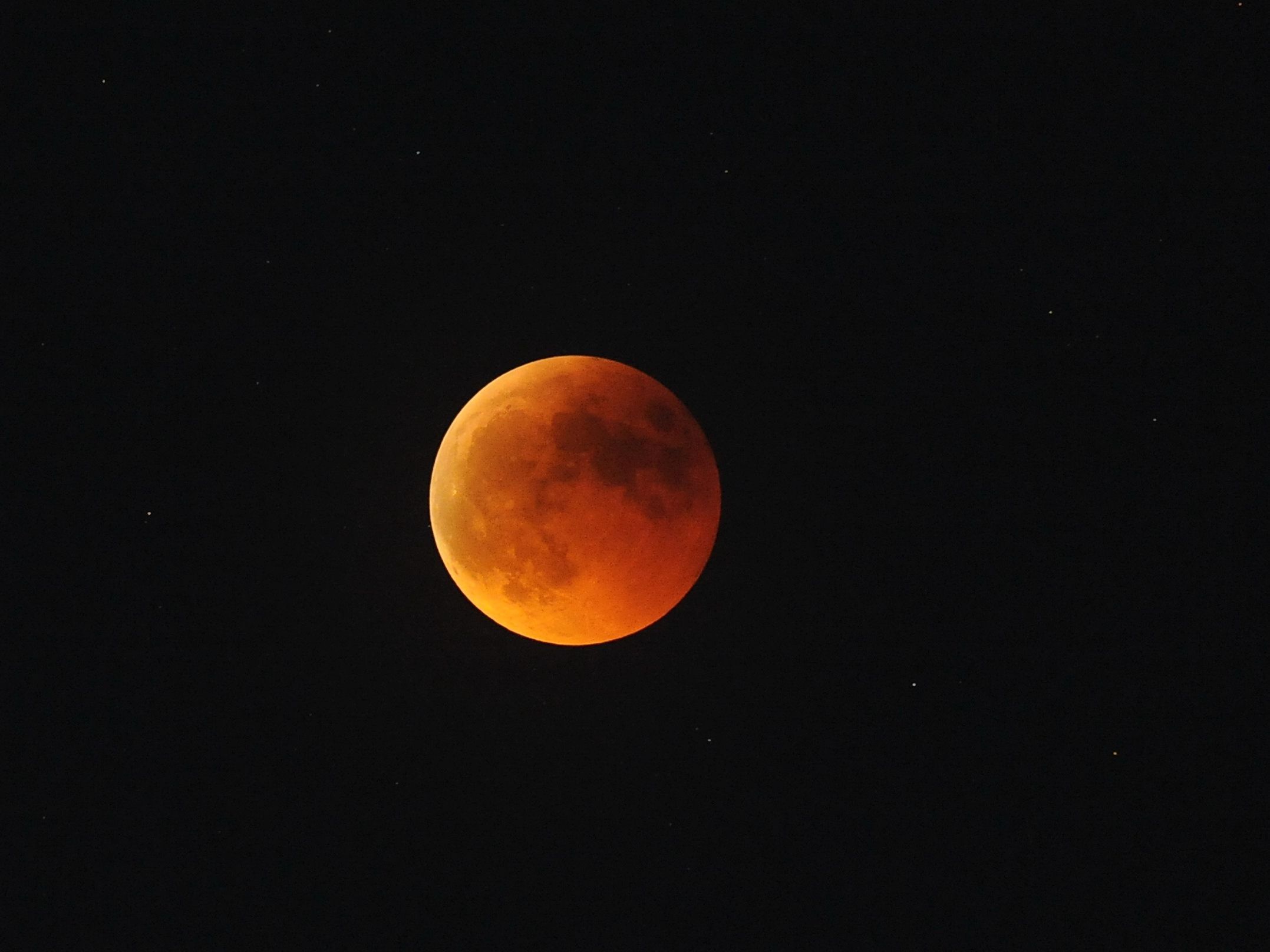 Den sogenannten Blutmond kann man mit etwas Glück ende Juli 2018 über Wien sehen.