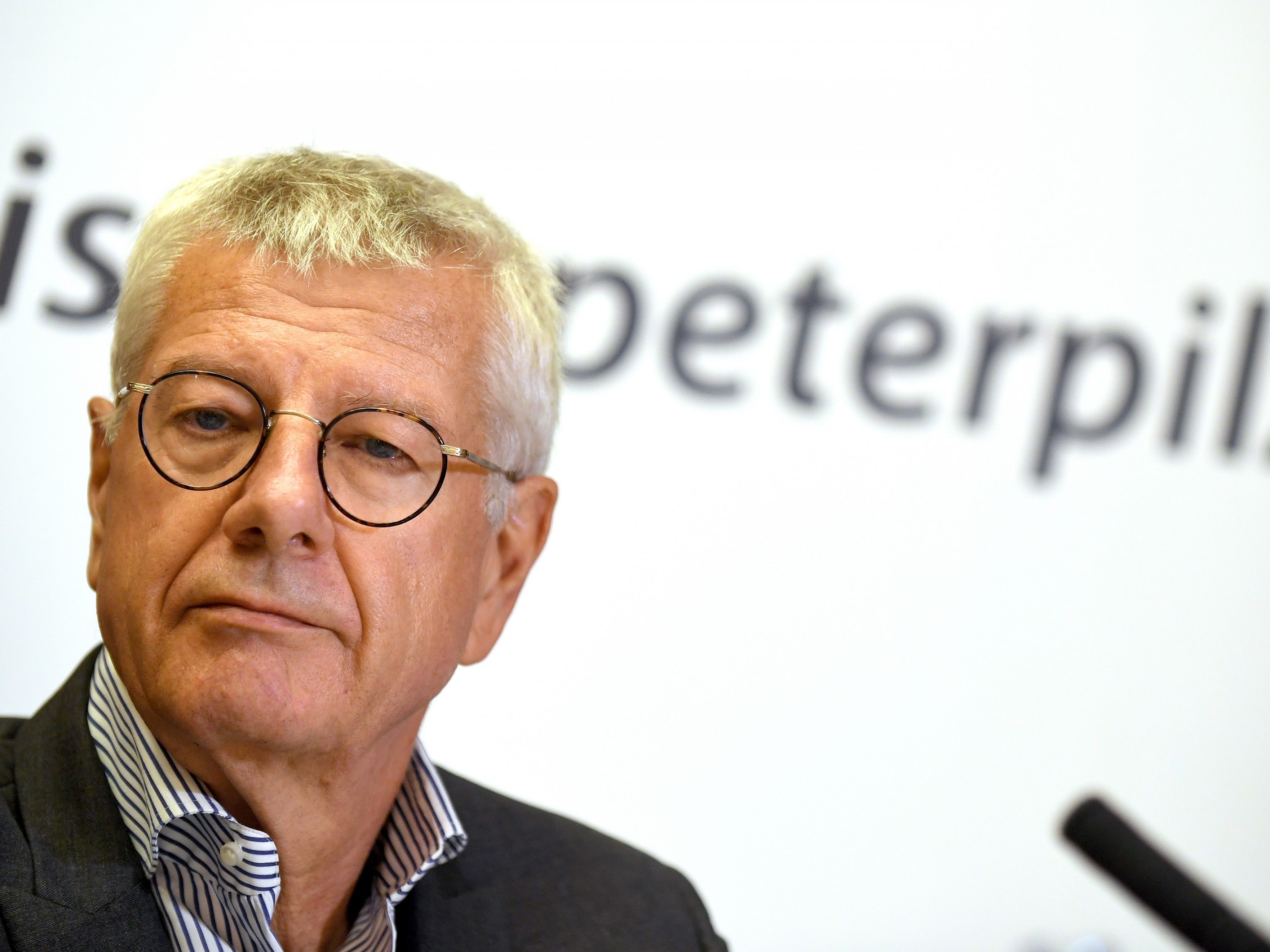 Bruno Rossmann kritisiert das Regierungsprogramm.