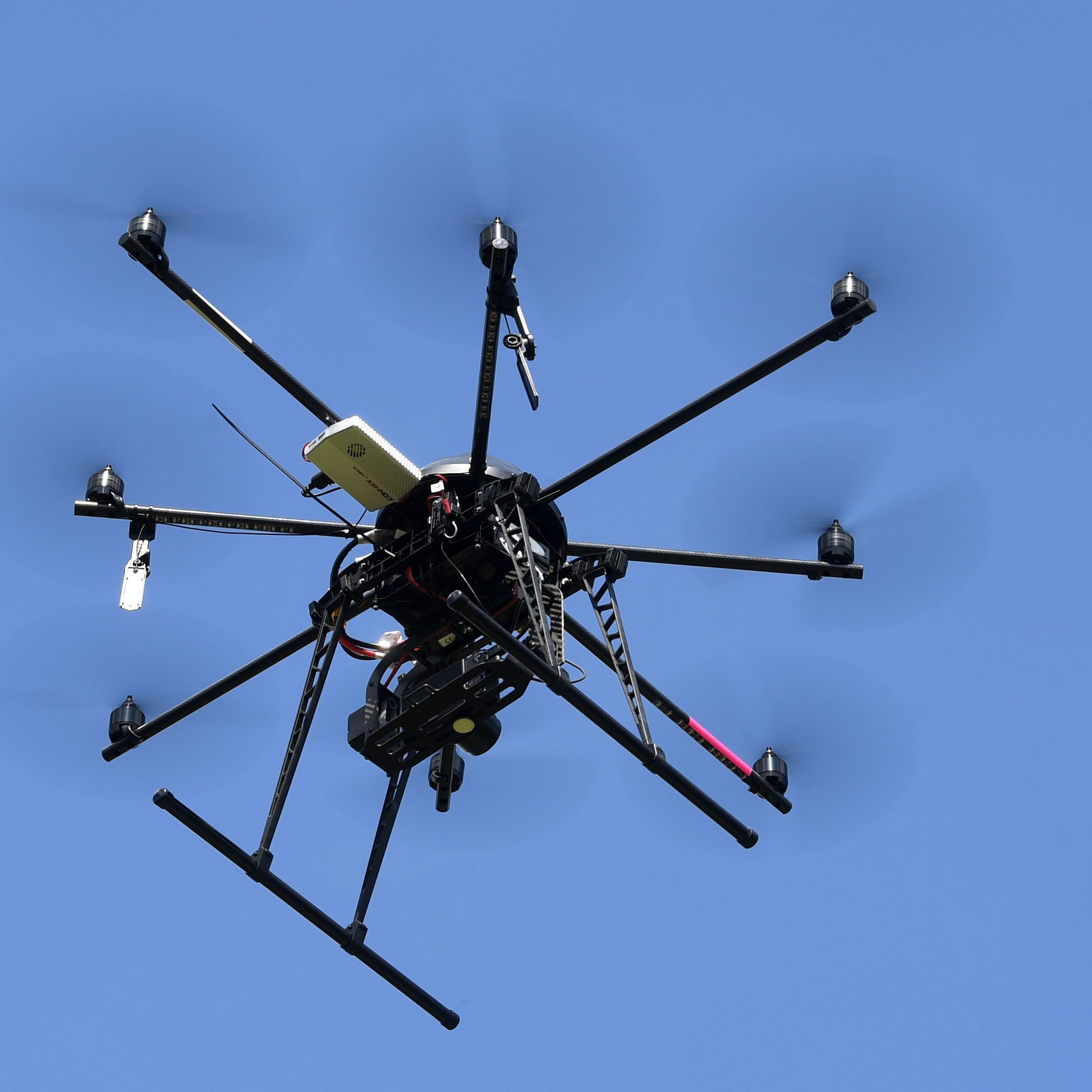 Drohnen sind vor allem bei Hobby-Piloten beliebt.