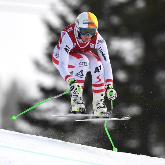 Hütter triumphiert in Lake Louise