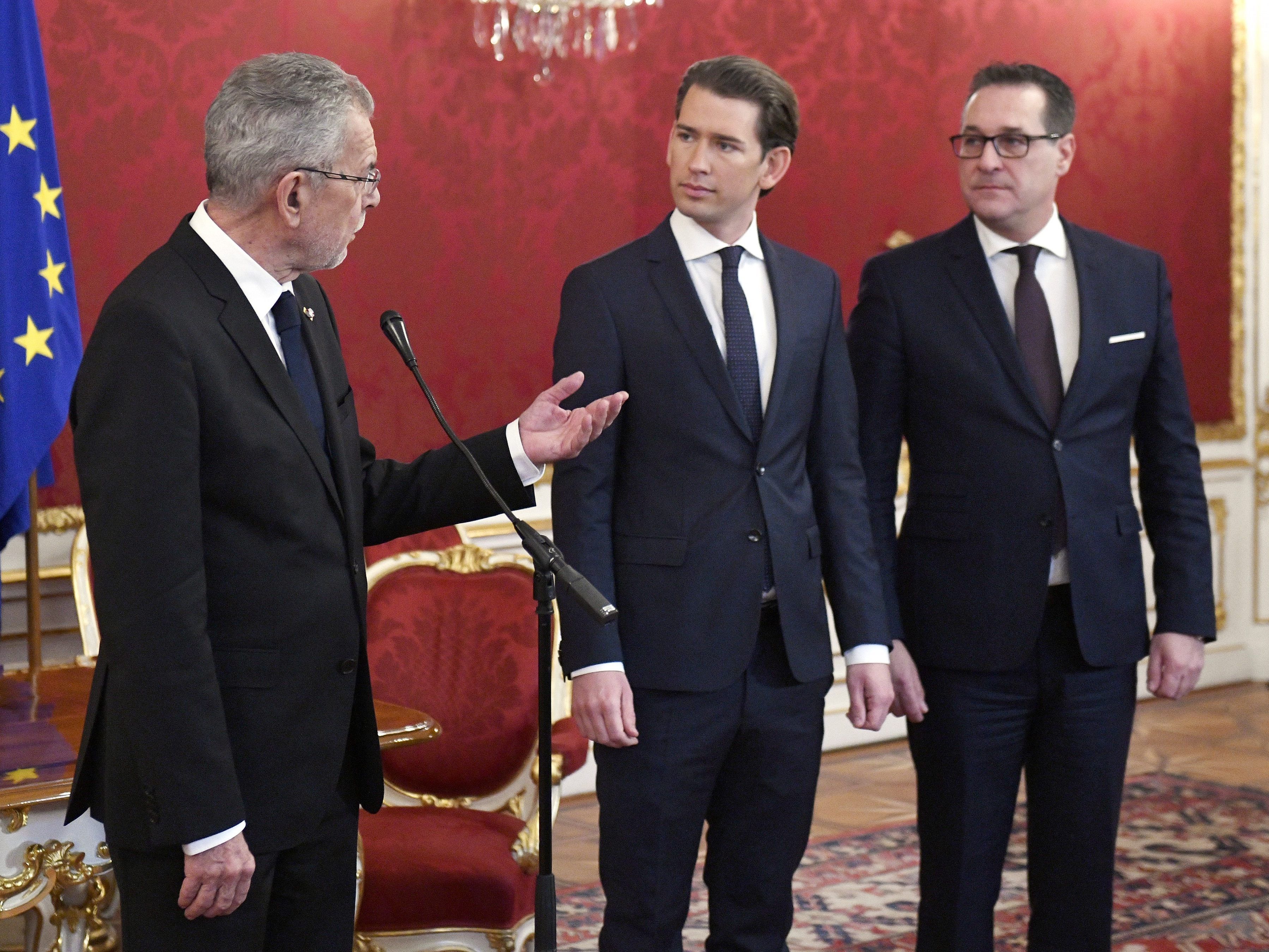 LIVE: VIENNA.at berichtet von den Parteigremien und der Vorstellung der Minister.