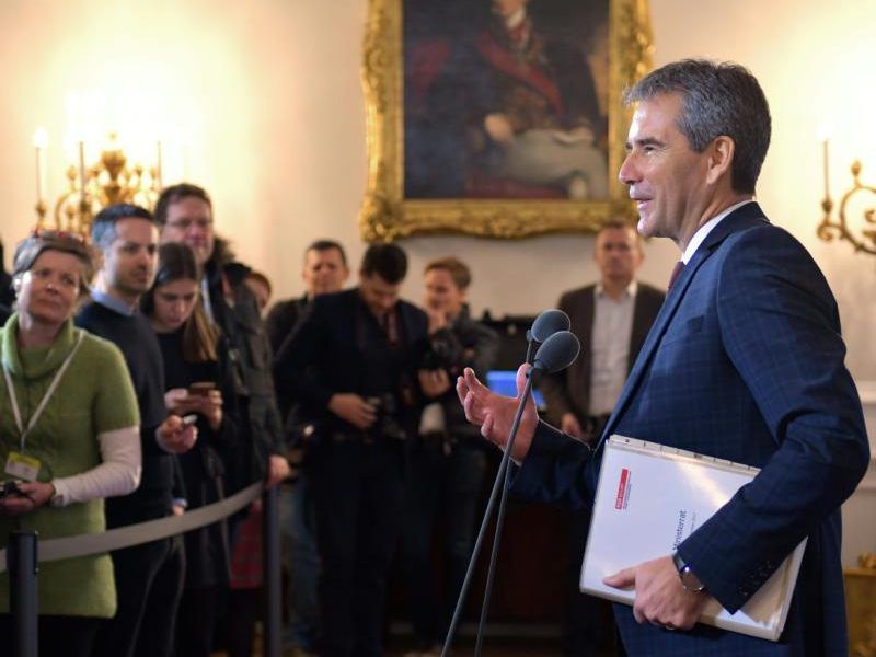 Laut Finanzminister Löger 620.000 Österreicher betroffen Laut Finanzminister Löger 620.000 Österreicher betroffen