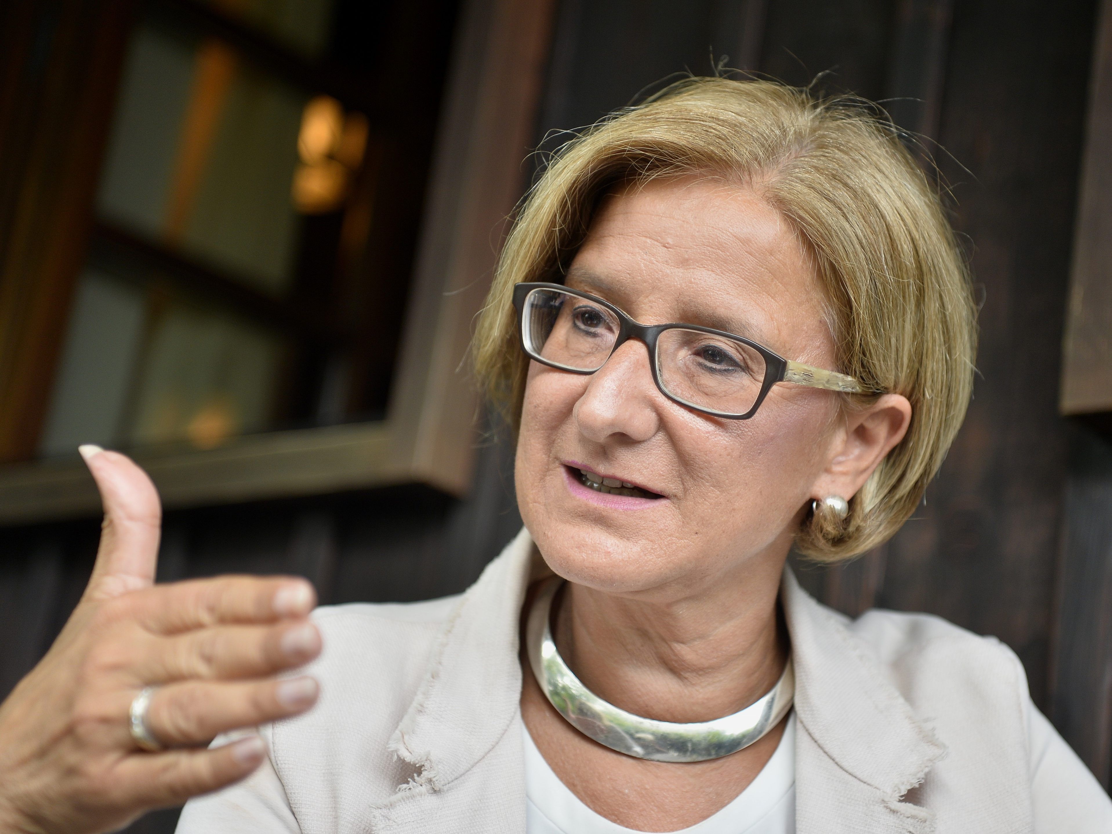 Johanna Mikl-Leitner wurde von allen Teilorganisationen der ÖVP als Spitzenkandidatin bestimmt. Johanna Mikl-Leitner wurde von allen Teilorganisationen der ÖVP als Spitzenkandidatin bestimmt.