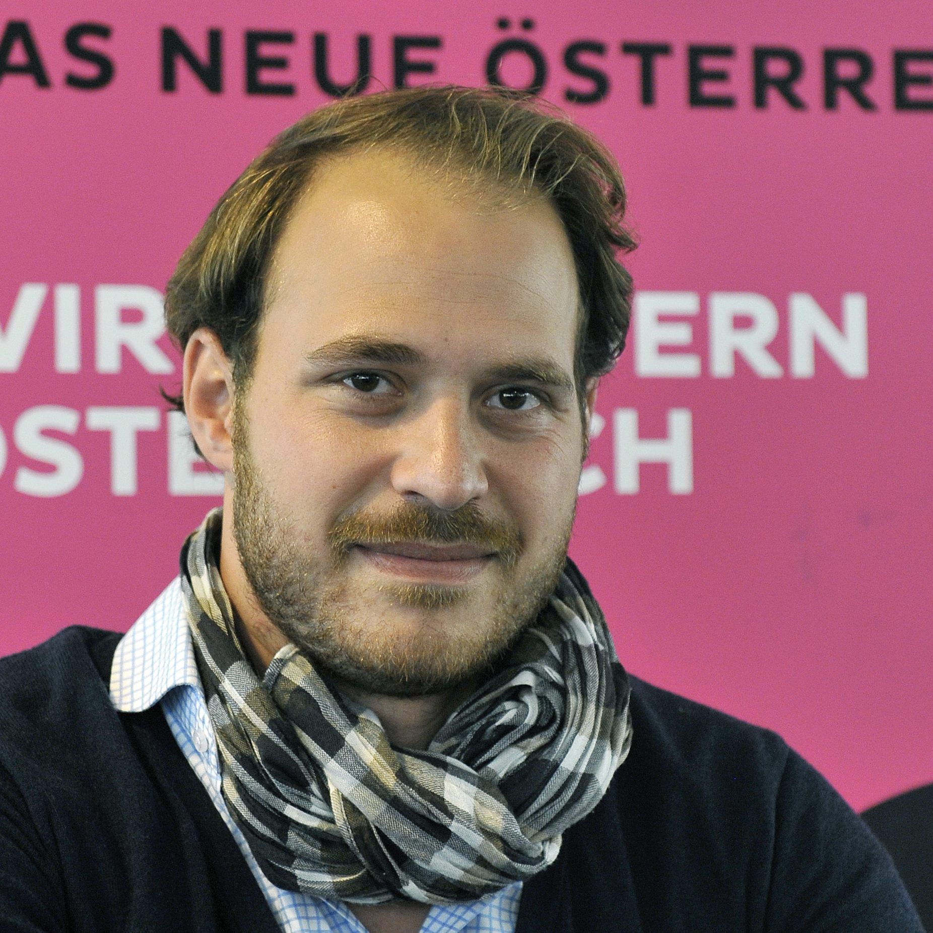 Nikolaus Scherak beklagt die demokratiepolitischen Zustände in Niederösterreich.