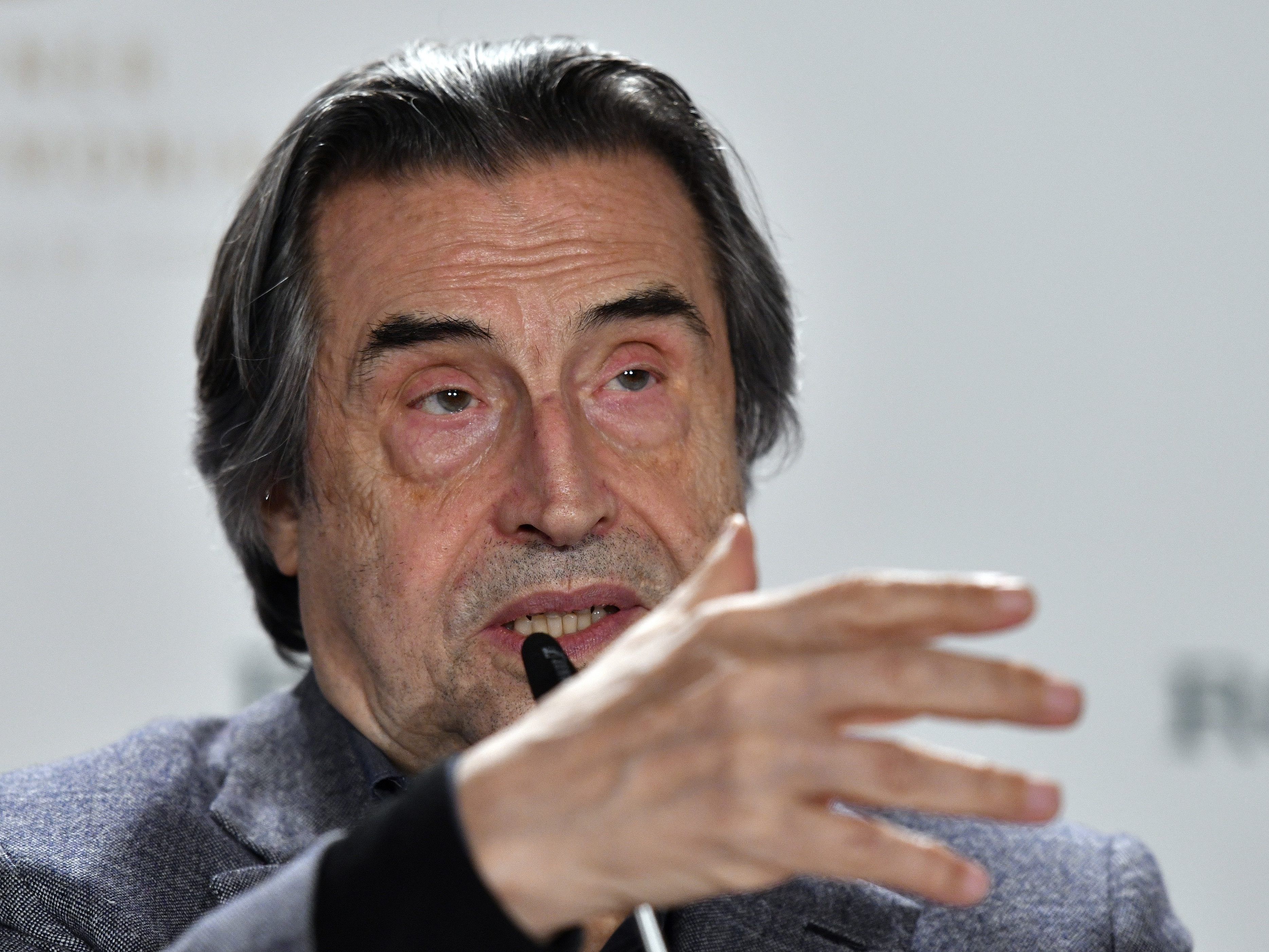 Dirigent Riccardo Muti bei der Pressekonferenz vor dem Wiener Neujahrskonzert 2018. Dirigent Riccardo Muti bei der Pressekonferenz vor dem Wiener Neujahrskonzert 2018.
