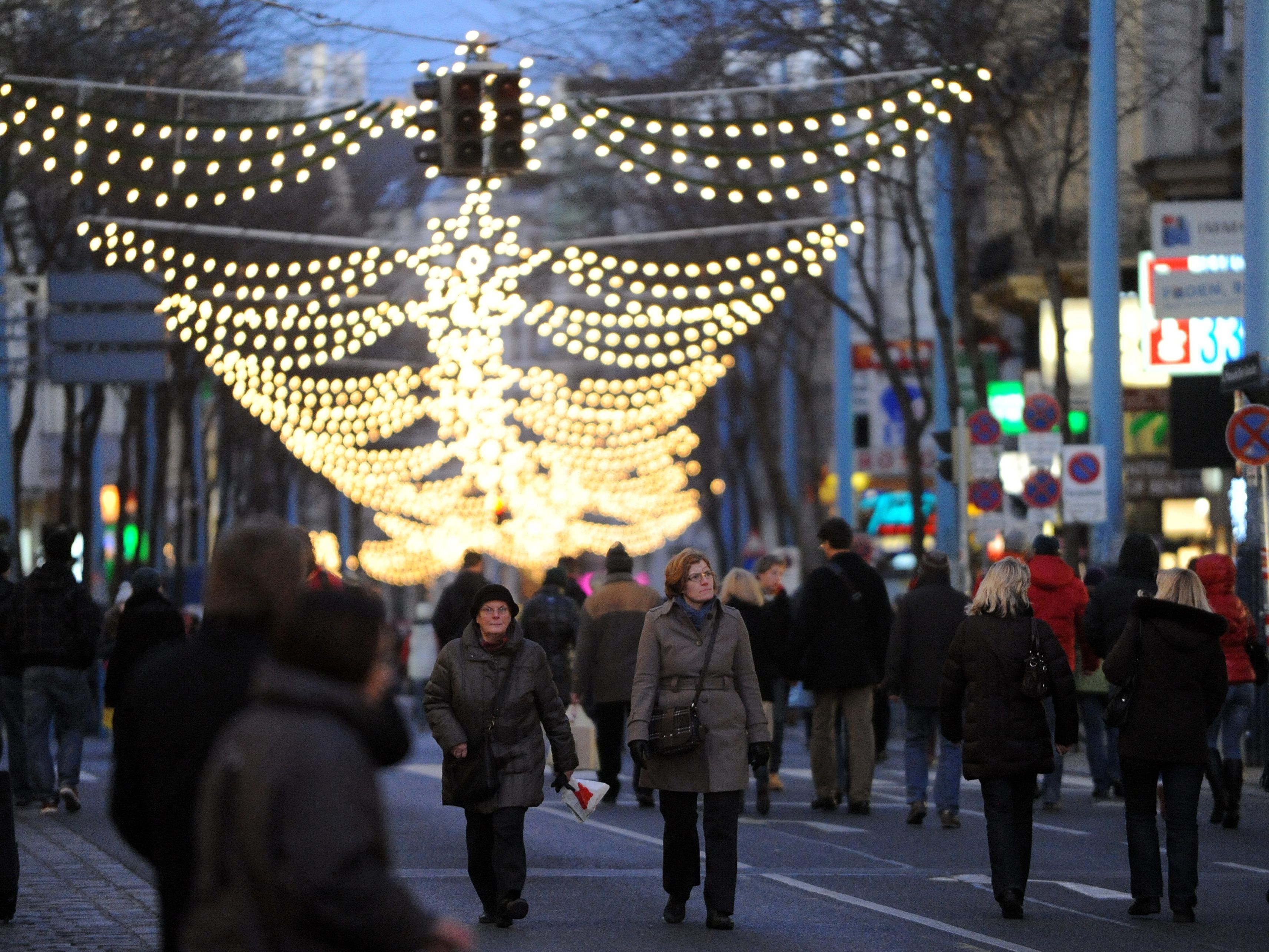 Die Österreicher lassen sich Weihnachten einiges kosten. Die Österreicher lassen sich Weihnachten einiges kosten.