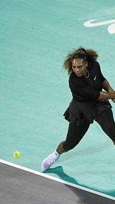 Williams verlor ihr erstes Showmatch nach der Geburt ihrer Tochter