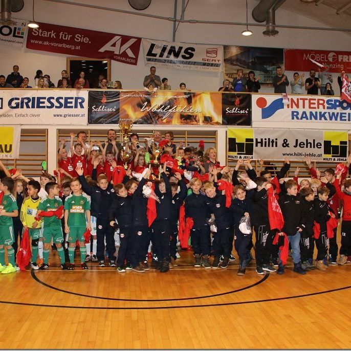 Bayern München zum 4. Mal in Schlins zu Gast