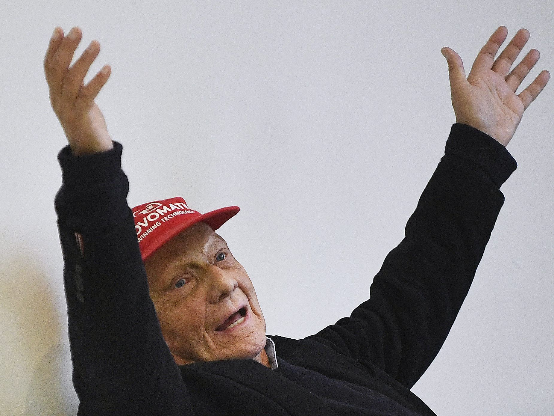 Insolvenzrechtlich gibt es für den Verkauf an Niki Lauda grünes Licht.