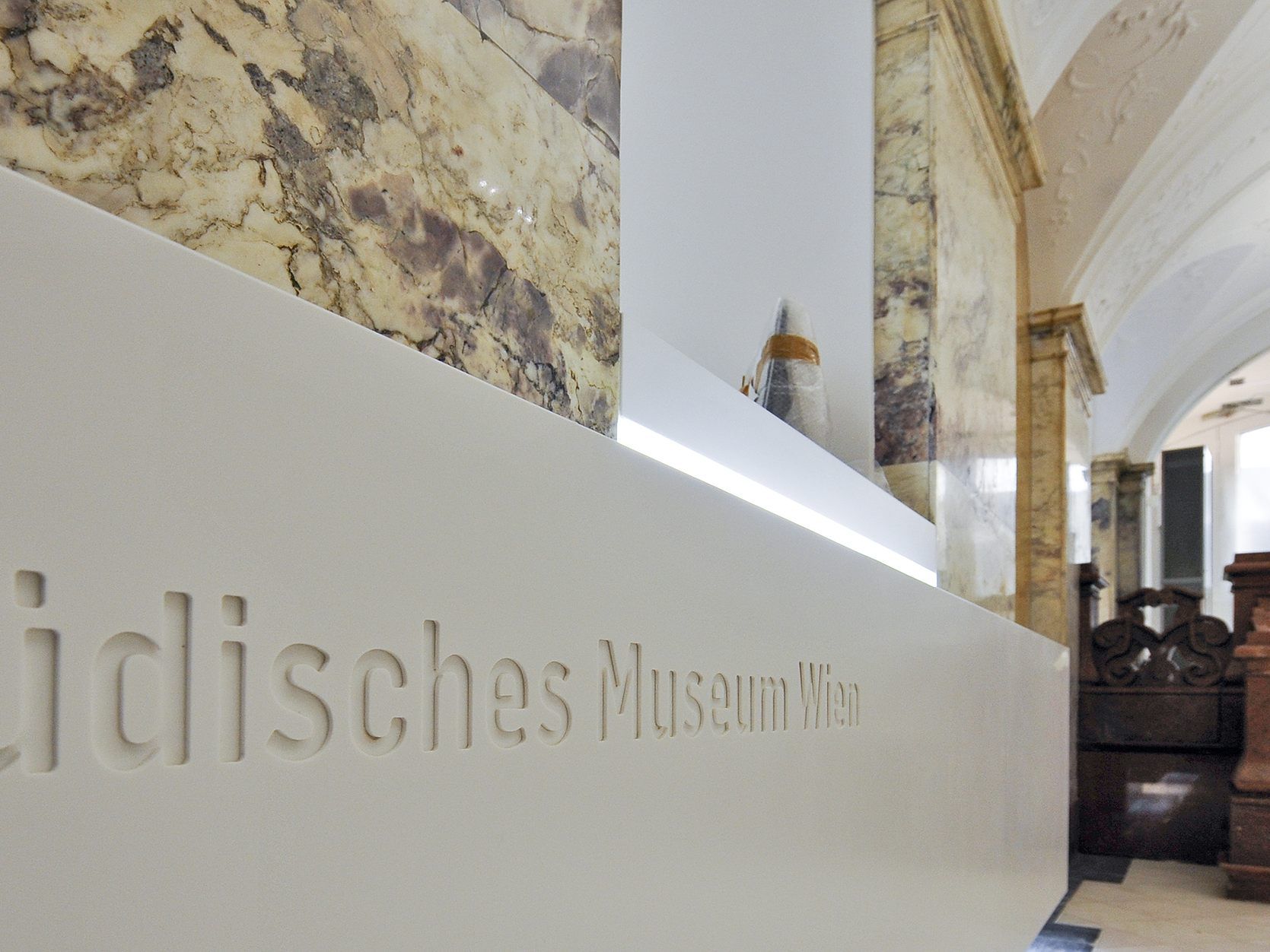 Das Jüdisches Museum Wien eröffnet einen neuen Shop.