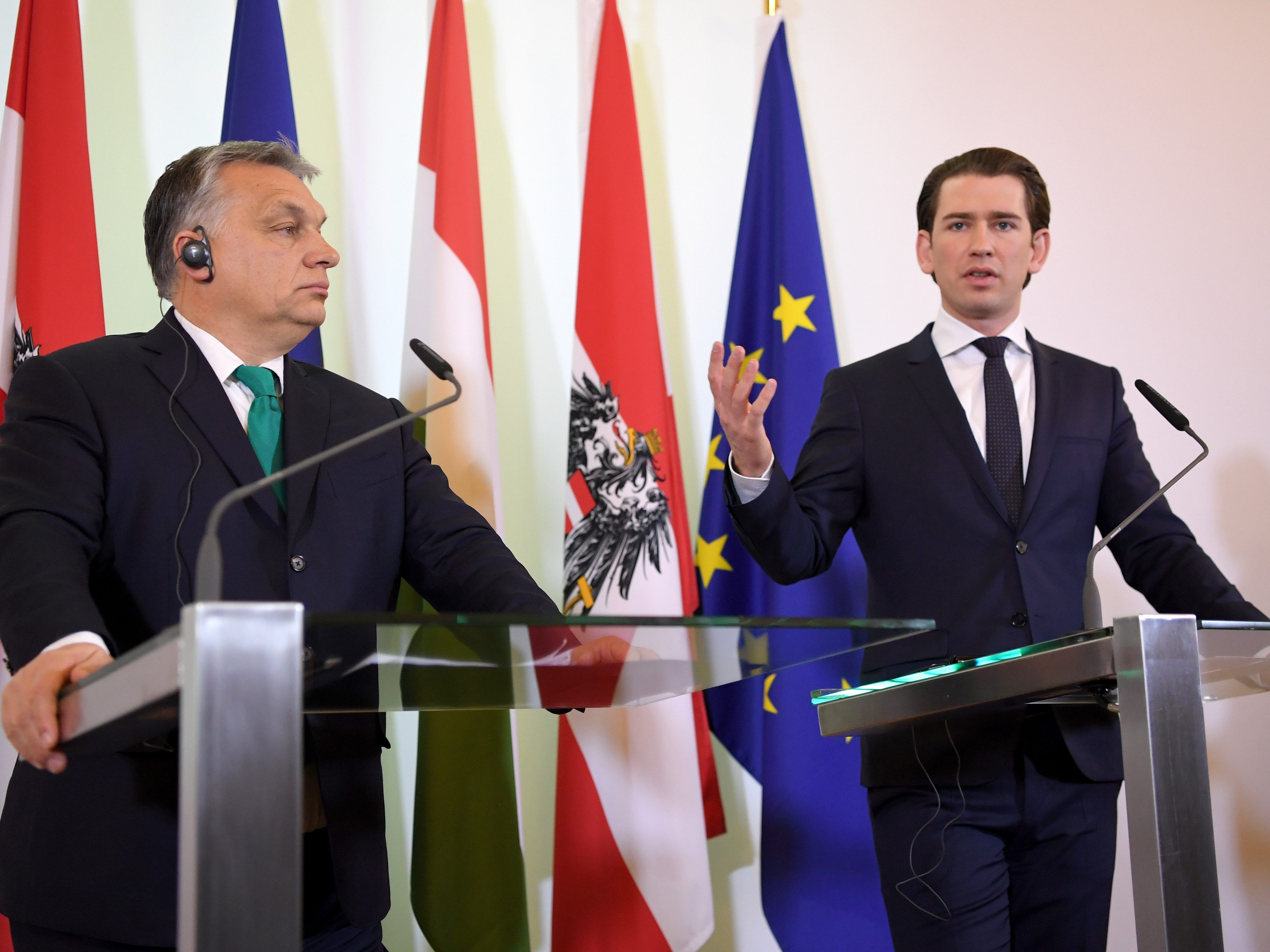 Die internationale Presse kommentierte Orbans Wien-Besuch.