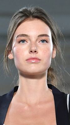 Céline Bethmann scheint auf aktuellen Instagram-Fotos deutlich zu dünn.