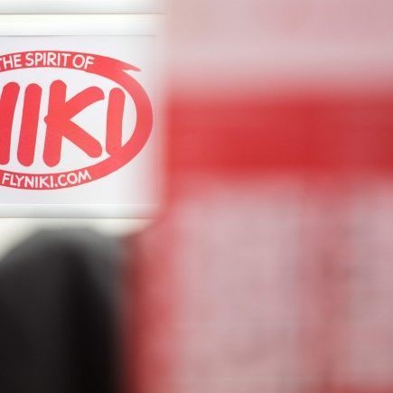 Norbert Hofer (FPÖ) verspricht den Niki-Mitarbeitern die vollste Unterstützung der Regierung.