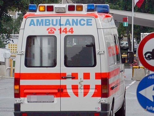 Die 50-Jährige erlag nach dem Unfall ihren schweren Verletzungen. Die 50-Jährige erlag nach dem Unfall ihren schweren Verletzungen.