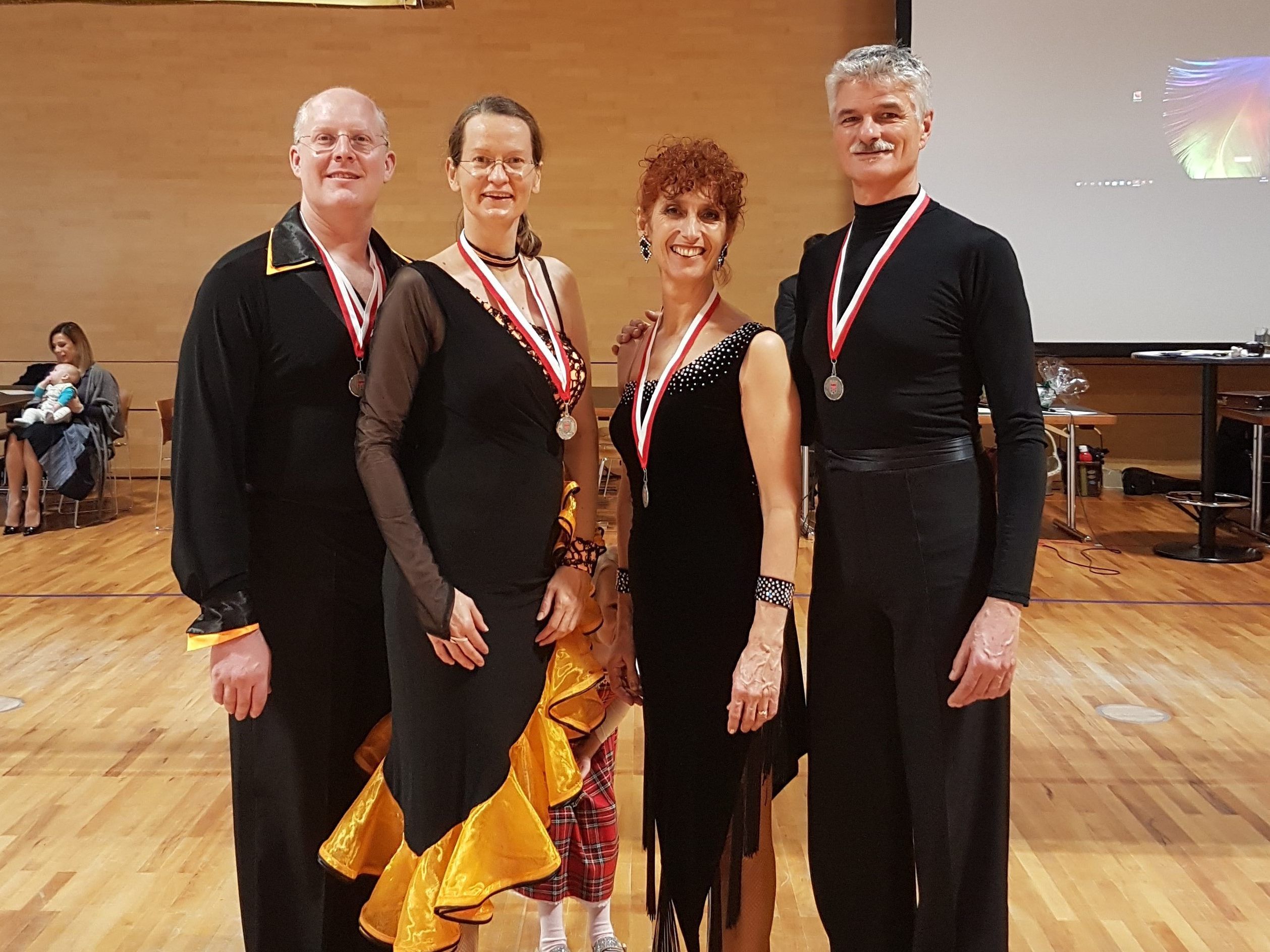 v.l.n.r.: Hanno Froese, Petra Findeisen, Ingrid Mol, Thijs Niesten v.l.n.r.: Hanno Froese, Petra Findeisen, Ingrid Mol, Thijs Niesten