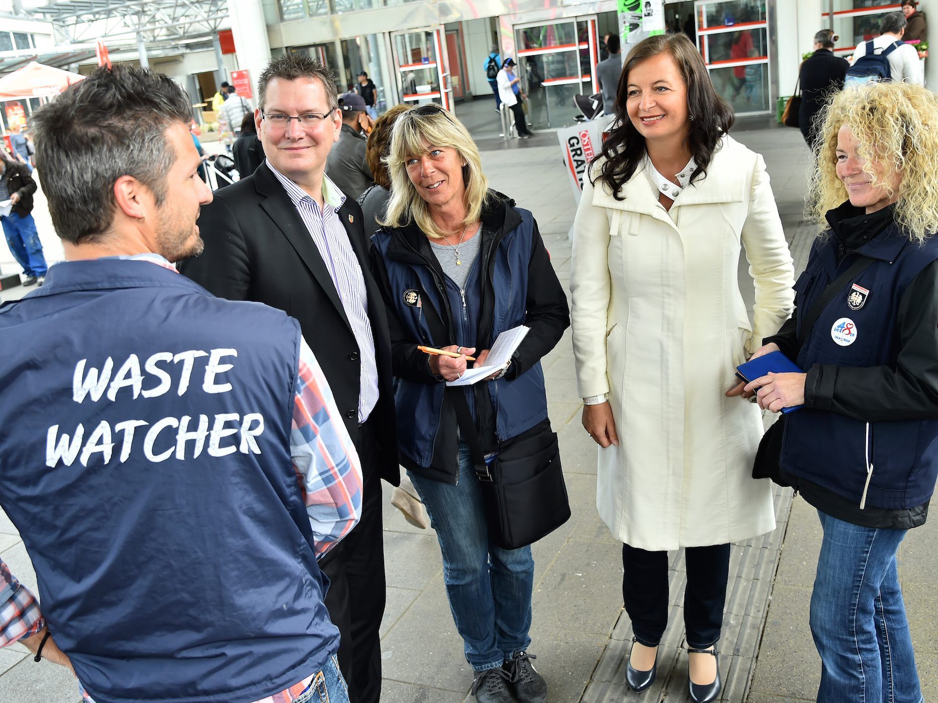 Die WasteWatcher feiern ihr zehnjähriges Bestehen Die WasteWatcher feiern ihr zehnjähriges Bestehen