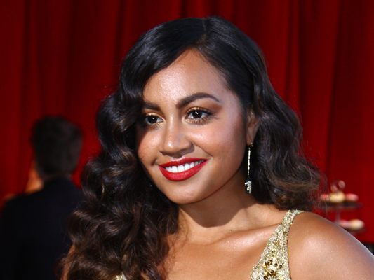 Die Sängerin Jessica Mauboy wird Australien beim 63. ESC in Portugal vertreten. Die Sängerin Jessica Mauboy wird Australien beim 63. ESC in Portugal vertreten.