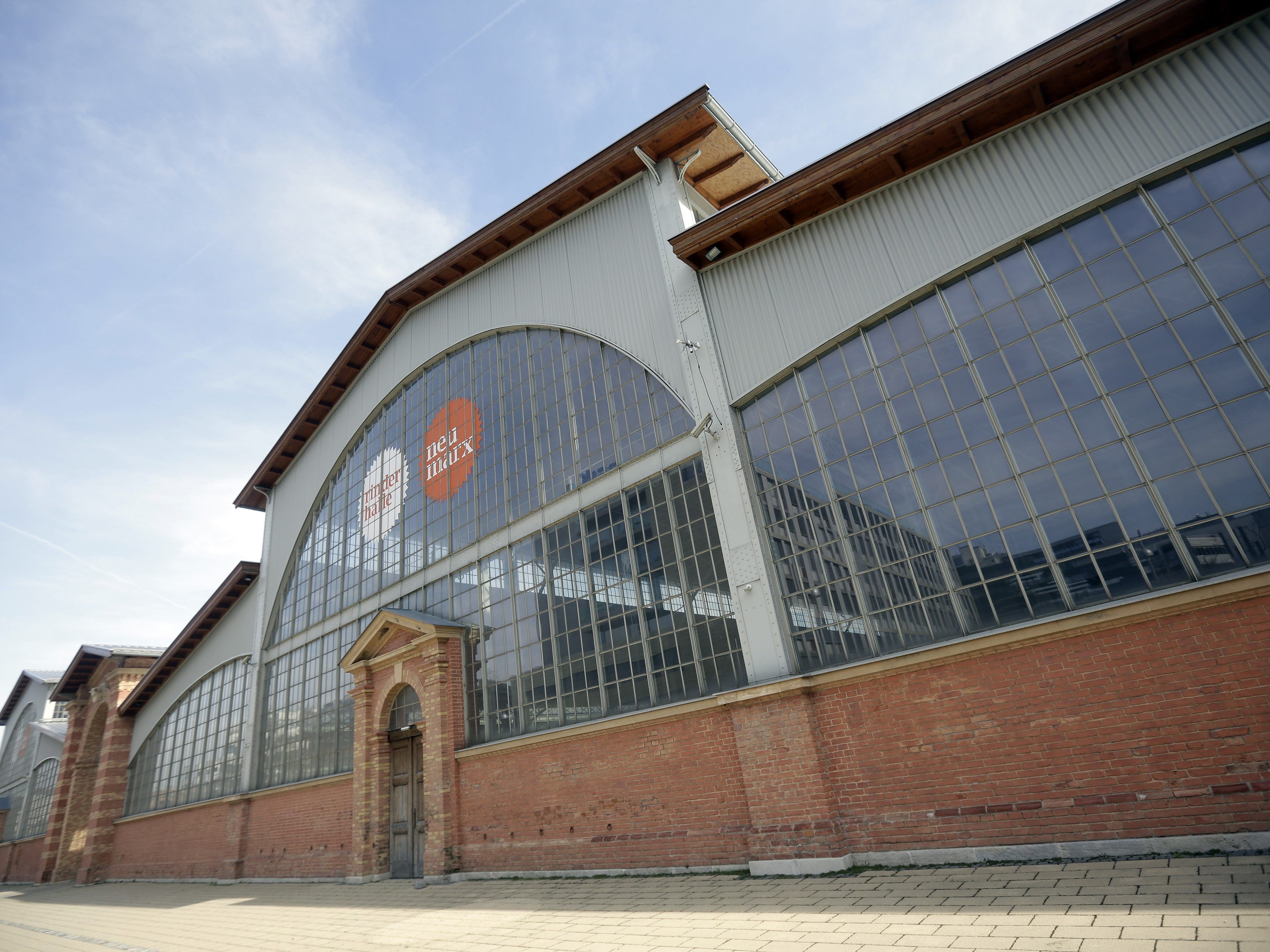 Die Rinderhalle im Wiener stadteil St. Marx soll ganzjährig geöffnet bleiben.