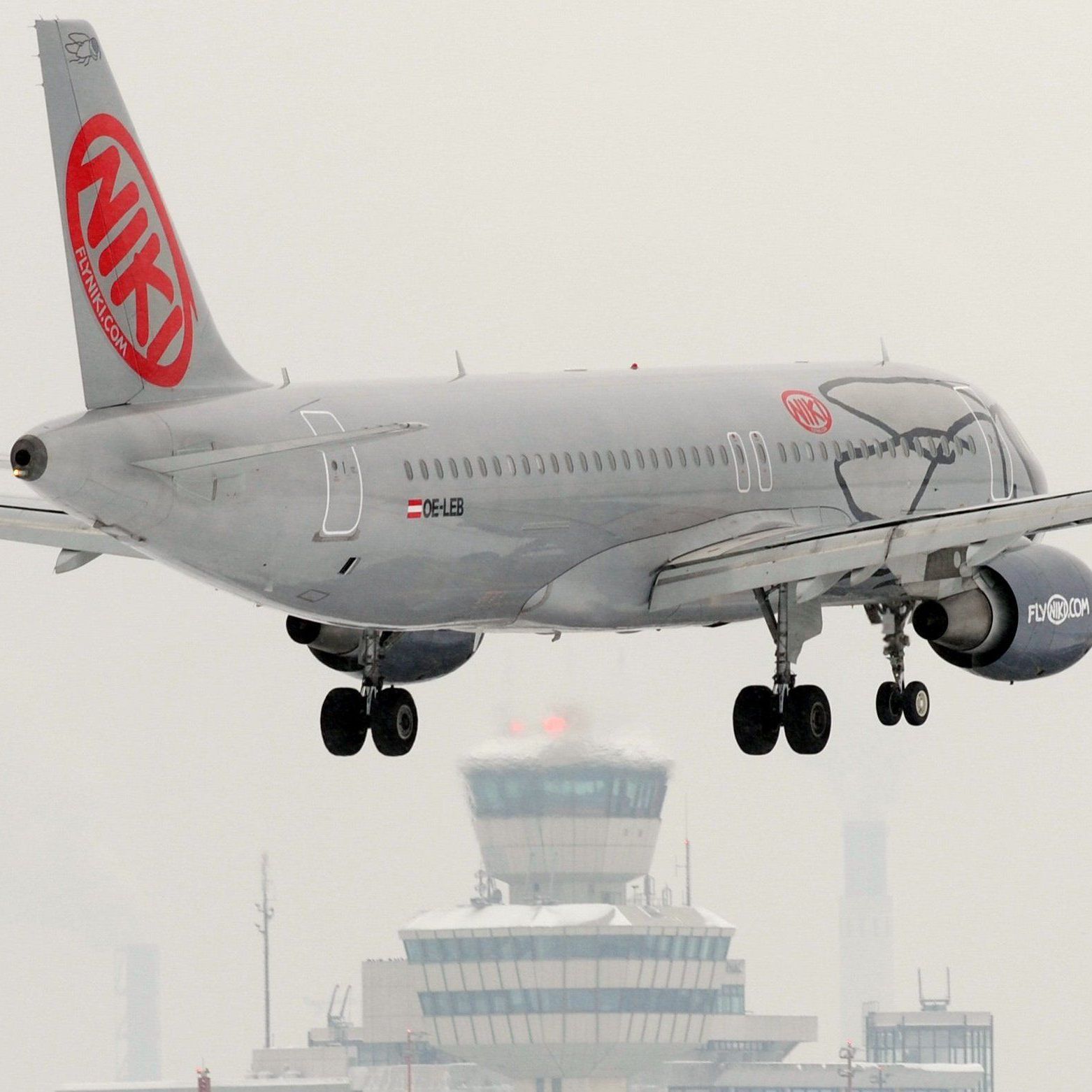 Ein Urteil des Landgericht Berlin bringt die geplante Niki-Übernahme in Gefahr.