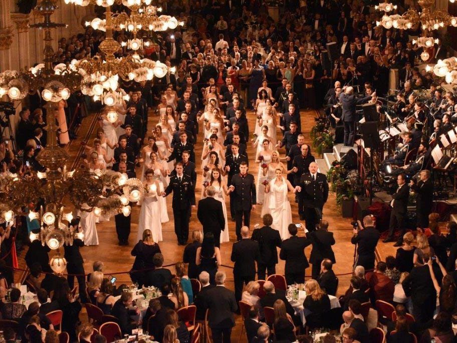 Ein stimmungsvolles Event im Wiener Rathaus: der Polizeiball
