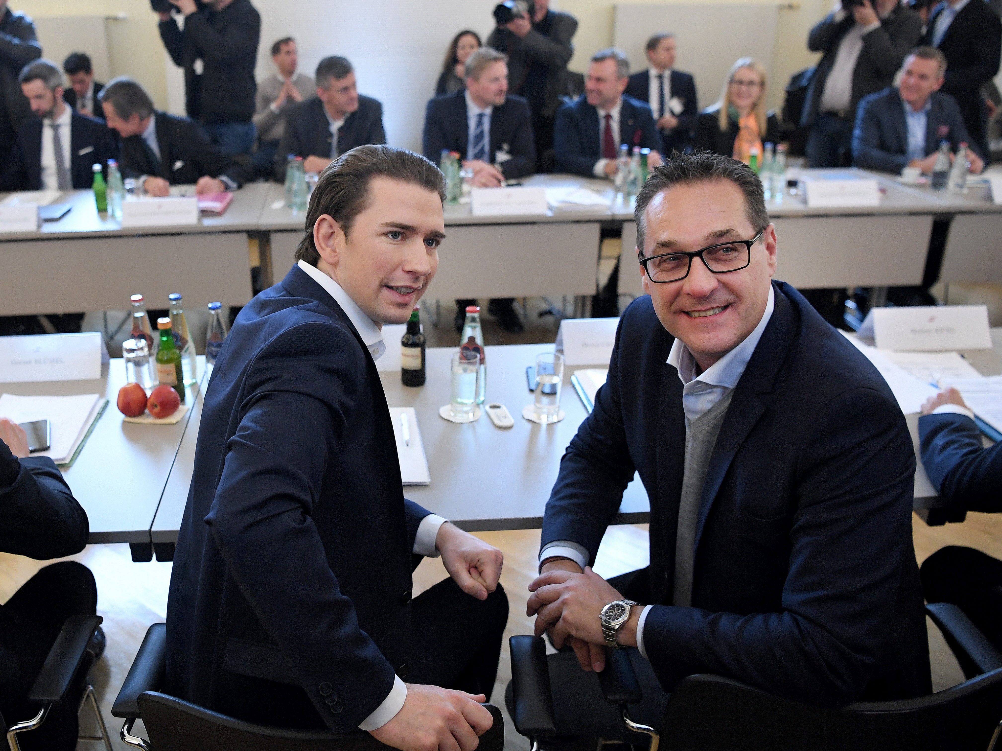 Das erste Statement nach Beginn der Regierungsklausur.