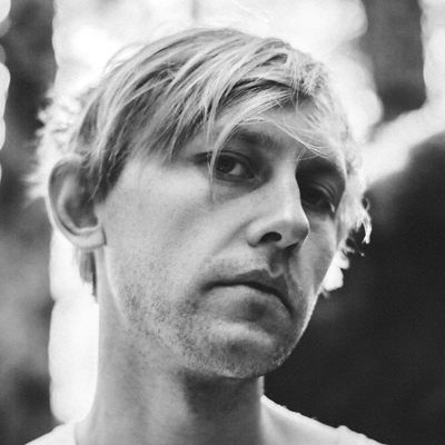 Van William veröffentlicht sein erstes Solo-Album "Countries".